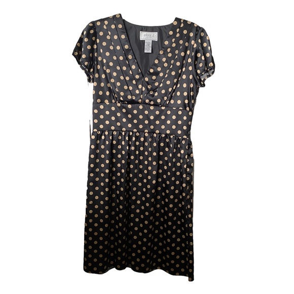 Eliza J New York polka dot cap sleeves, a v neckline. Size 10. *Few flaws - Picture 1 of 13